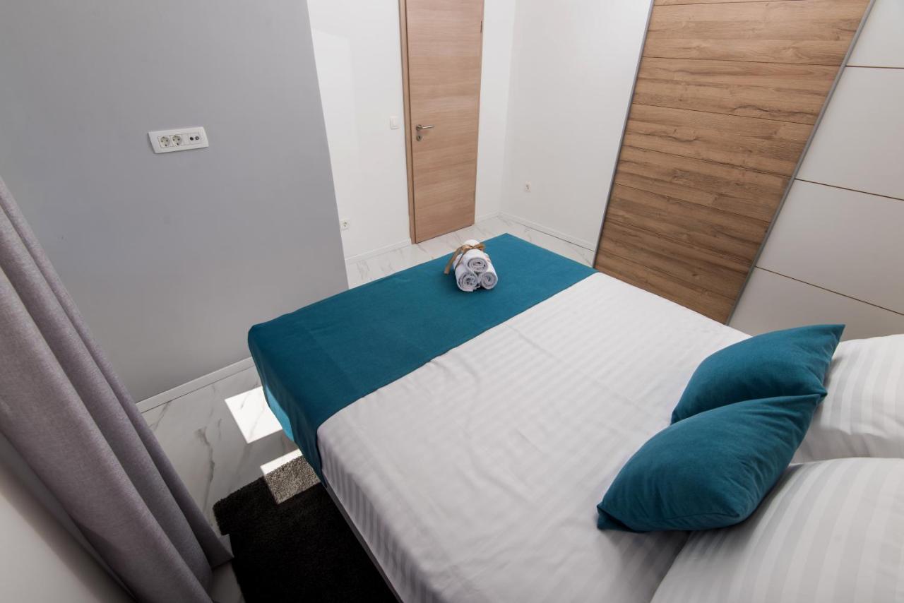 Euroholiday Apartments トゥラニ エクステリア 写真
