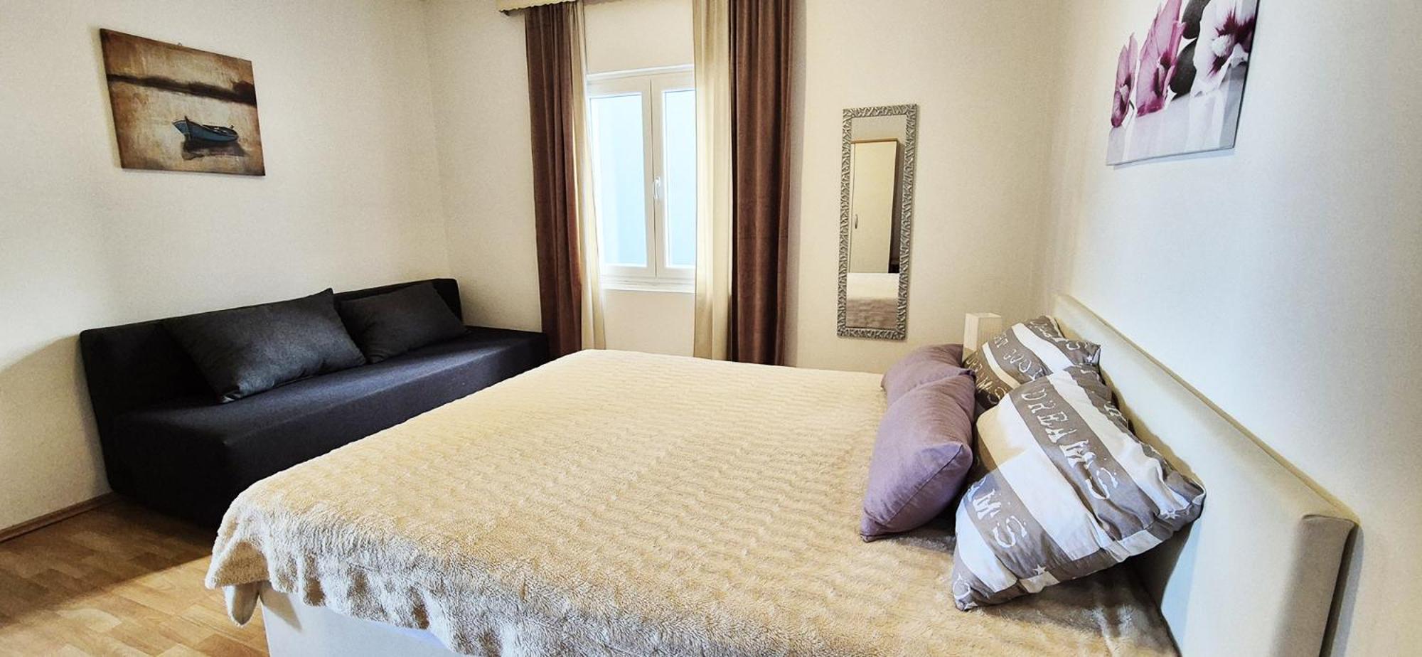 Euroholiday Apartments トゥラニ エクステリア 写真