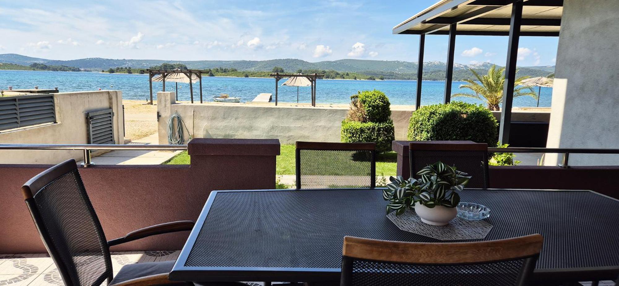 Euroholiday Apartments トゥラニ エクステリア 写真